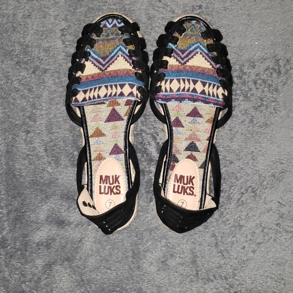 MUK LUKS size 7